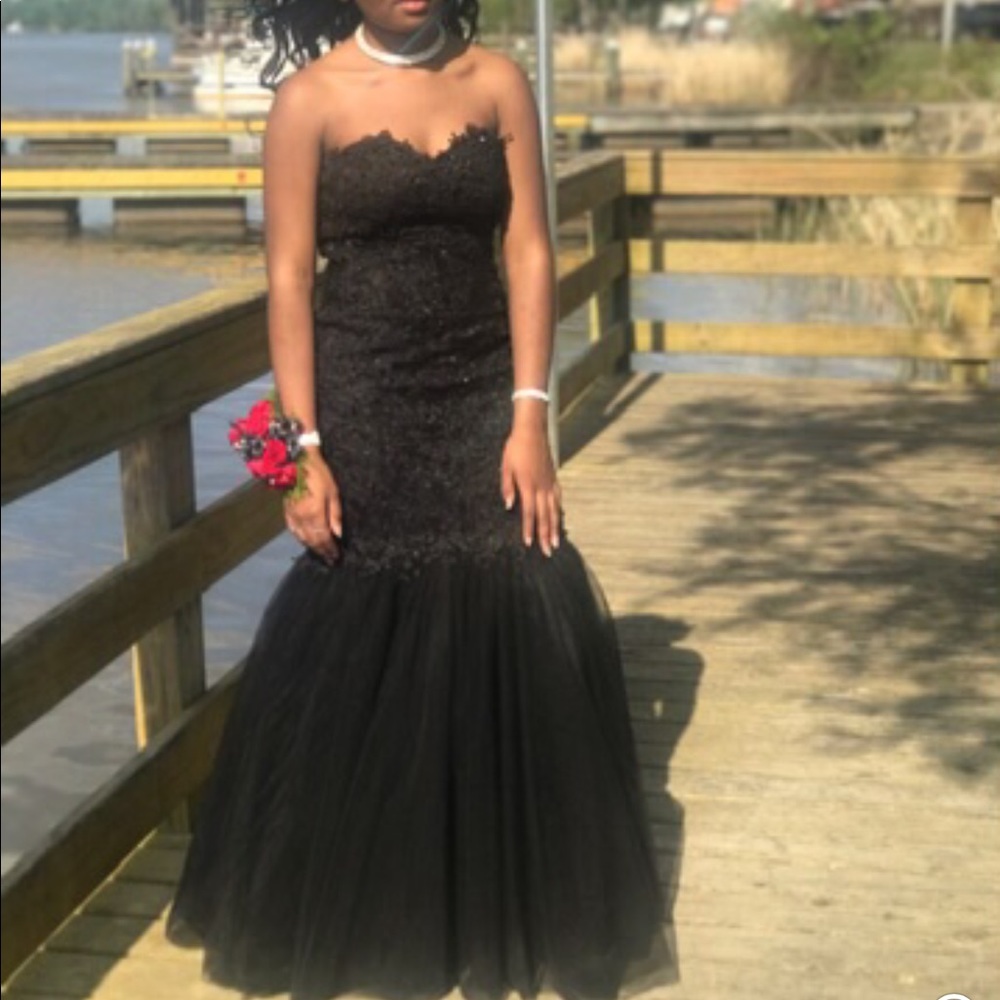 Black Mermaid Prom Dress